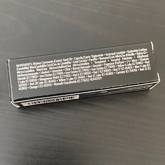 Bobbi Brown Crushed Lip Color in Sazan Nude - Picture 14 of 16